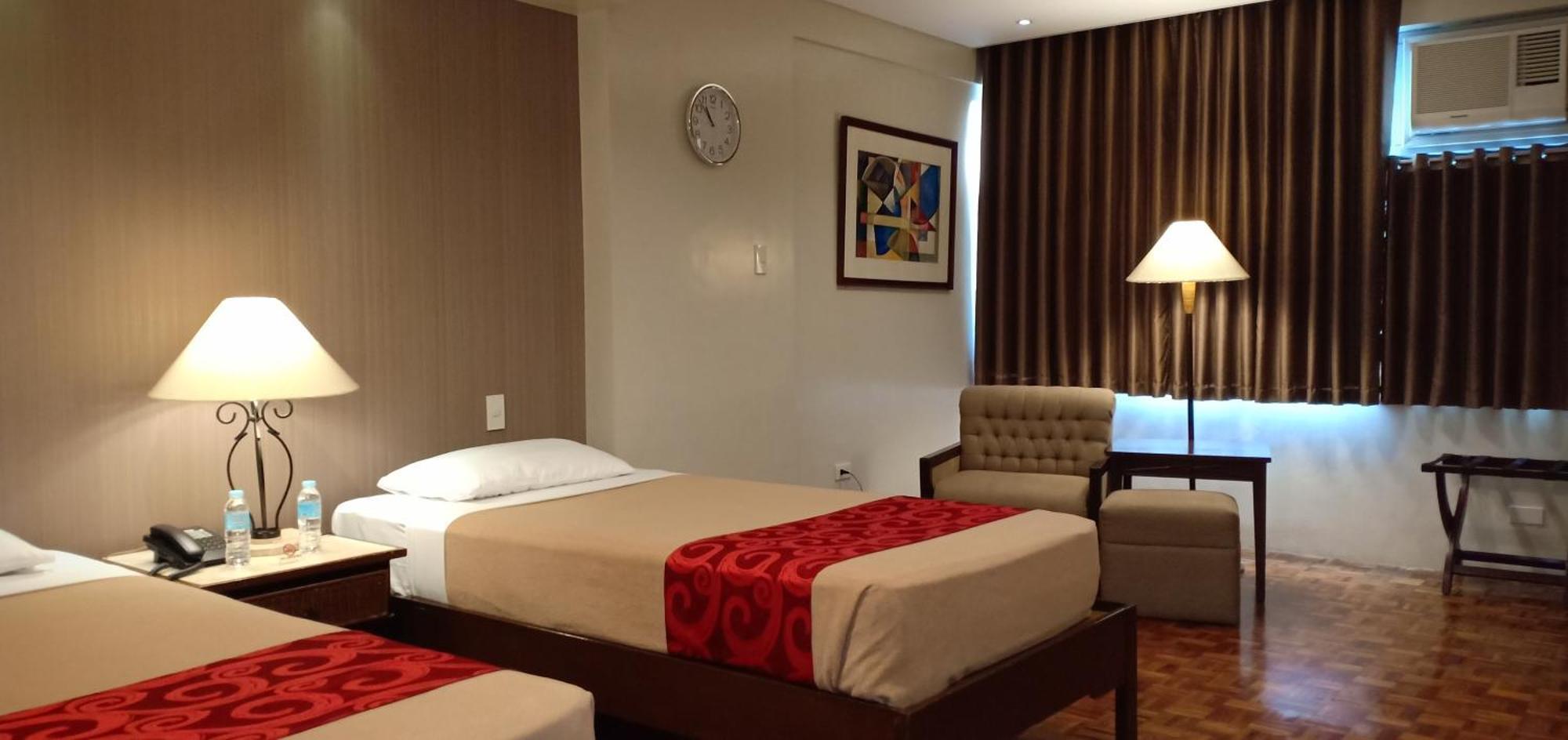 Tropicana Suites Manila Exterior photo